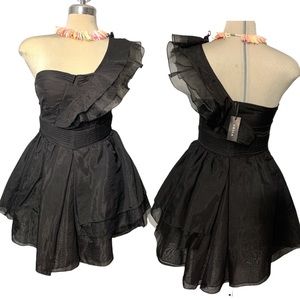 NEW UK2LA Gorgeous Designed Black Dress Size SP